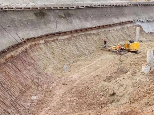 辛集基坑边坡加固